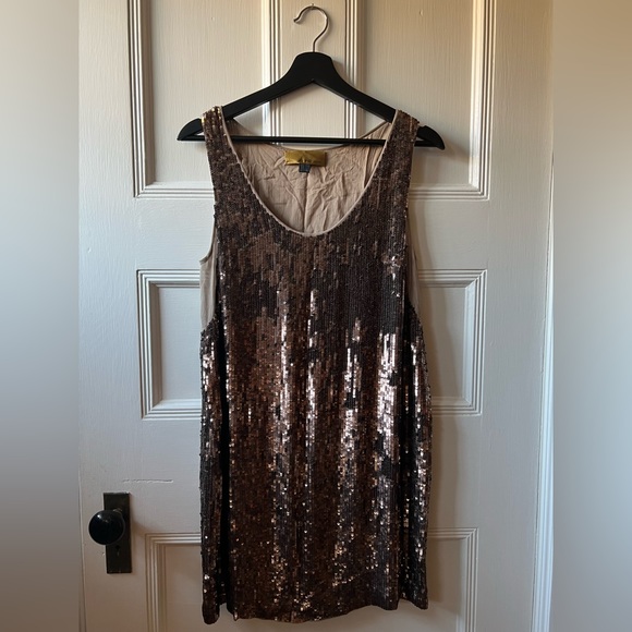 Nicole Miller | Bronze Sequin Silk Shift Mini Dress - Picture 2 of 7